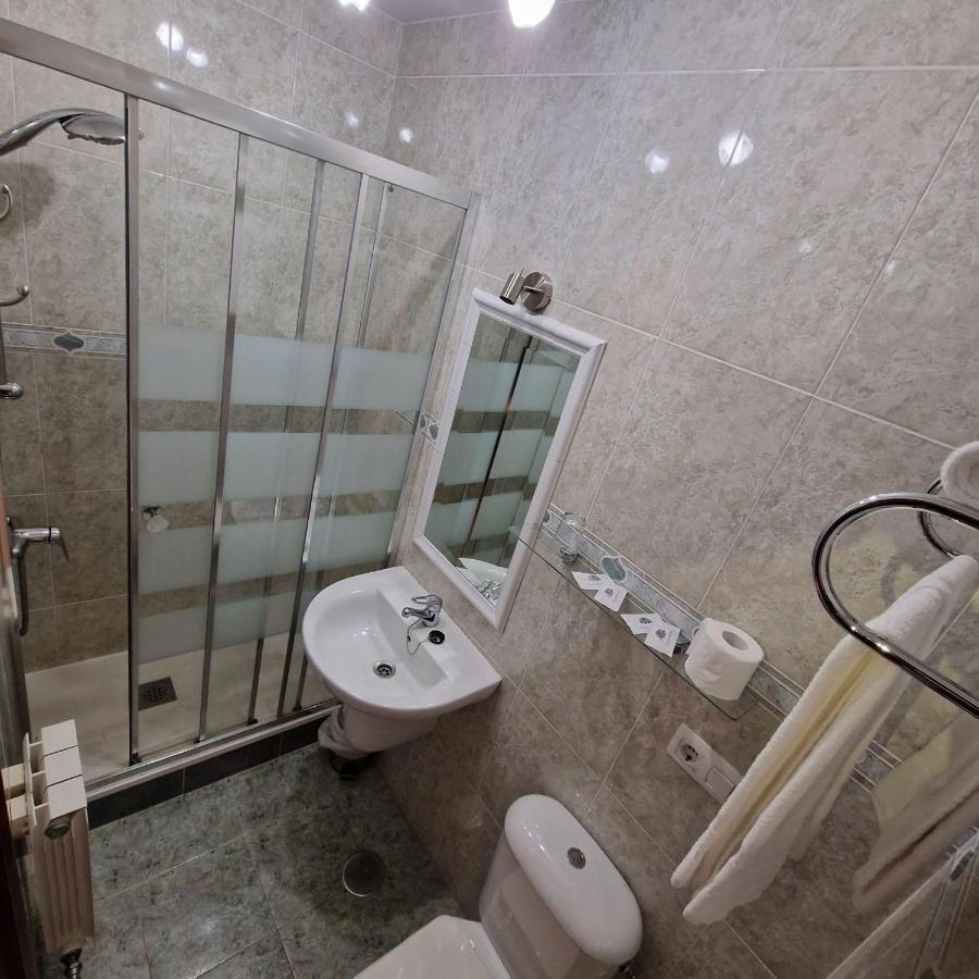Hostal O Galeon San Luis Moana Bagian luar foto